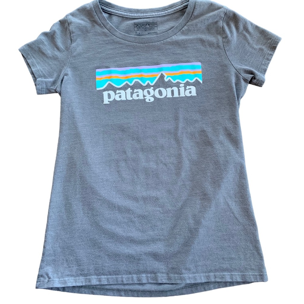 Patagonia Logo T-Shirt - Small (7-8)